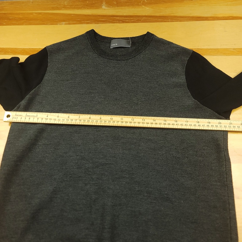 Vince Mens Gray Black Wool Blend Crew Neck Sweater Size M - Picture 9 of 13
